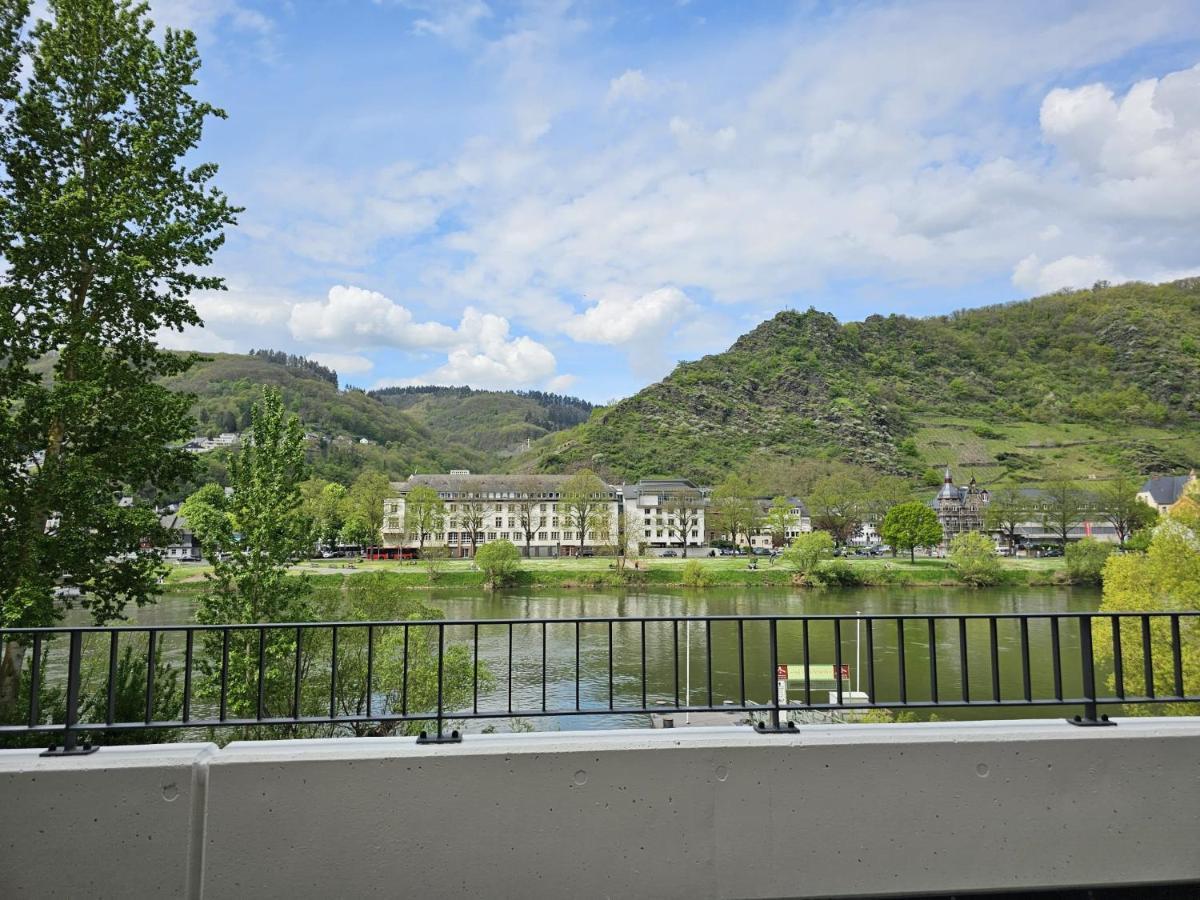 Moselblick II Ad Reichsburg Parkplatz 100M Marktplatz Commune fusionnée de Cochem-Land Extérieur photo